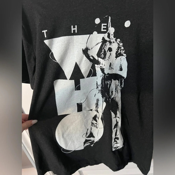 Official Merch | The Who | Black & White Graphic Band T-Shirt  | Size M - Picture 3 of 7